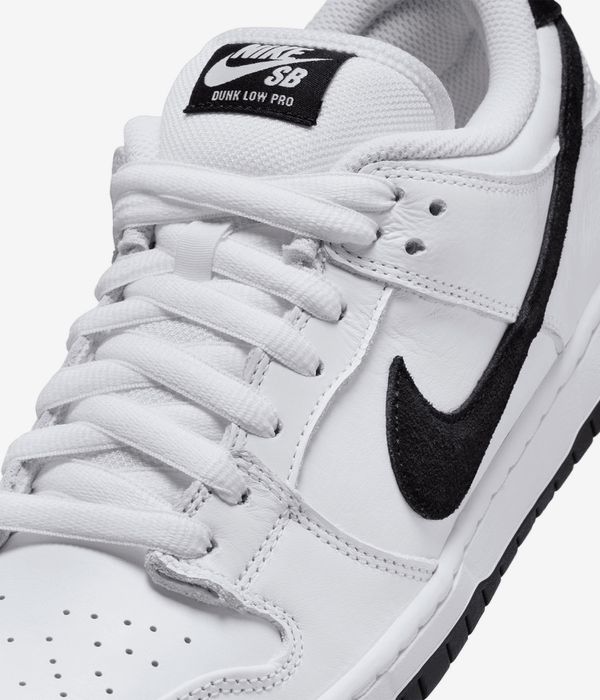 Nike SB Dunk Low Pro Schuh (white white black)