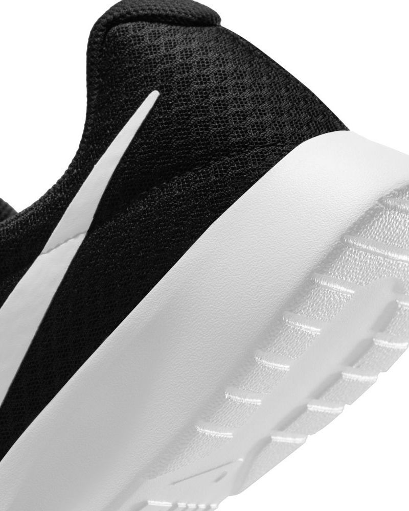 Chaussures Nike Tanjun Noir & Blanc pour homme