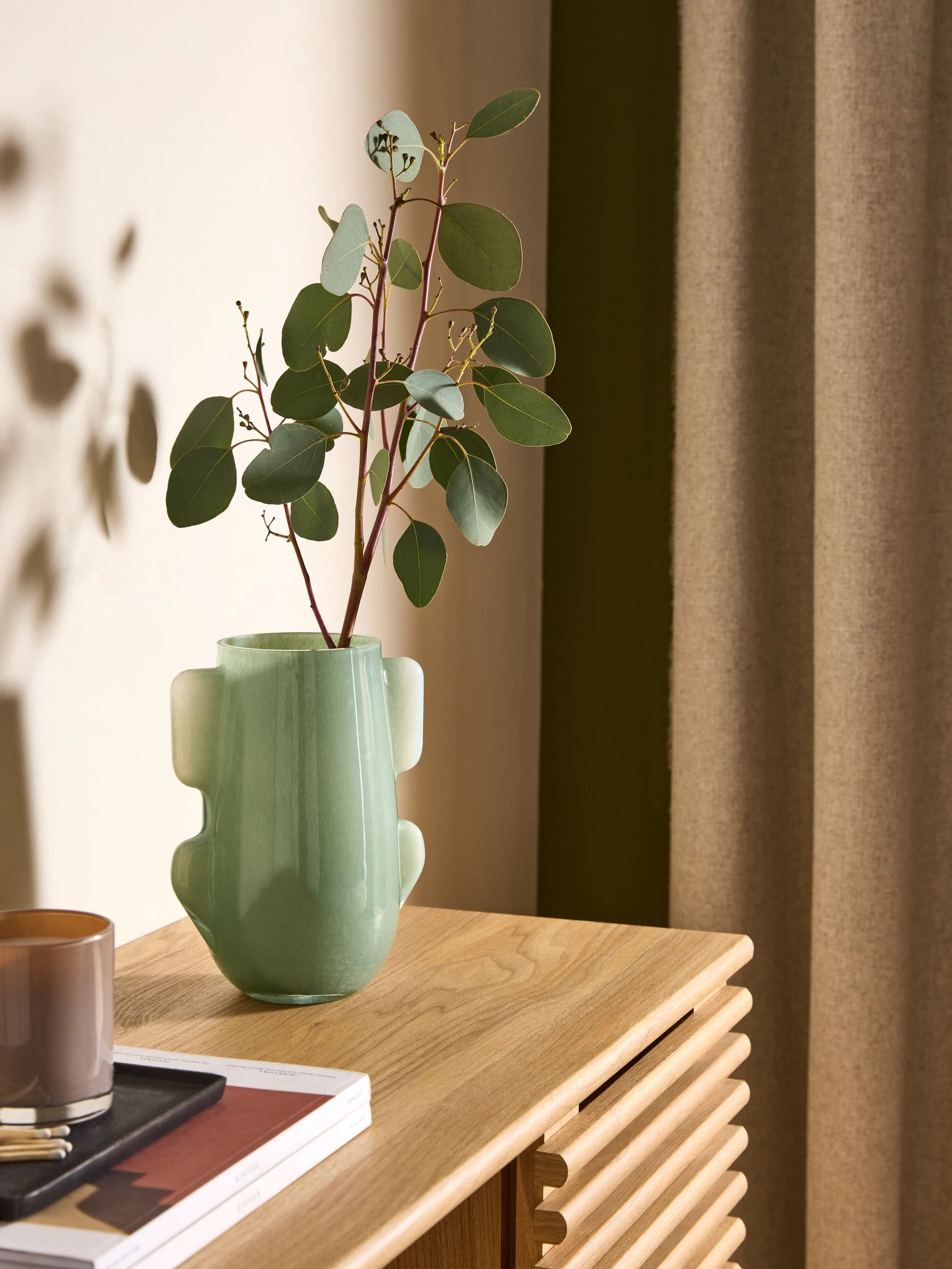 MADE.COM Mira Glazen Vaas