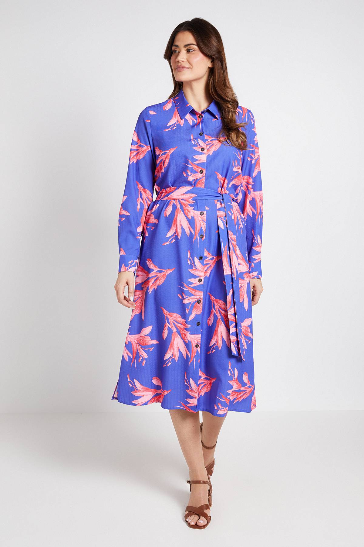 Wallis Robe Chemise À Fleurs Boutonnée Avec Col