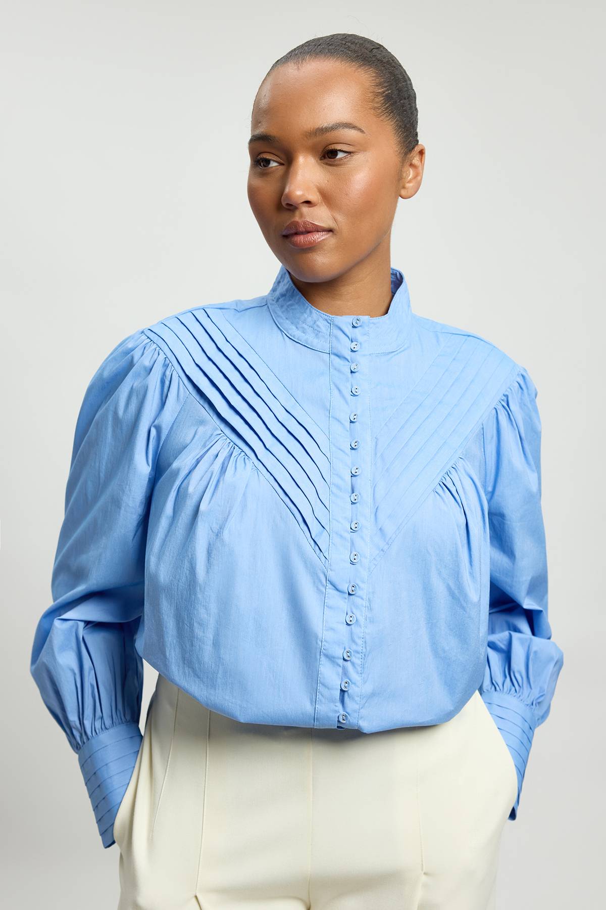 KarenMillen Chemisier Grande Taille En Coton Tissé À Col Montant Et Manches Ballon Plissées