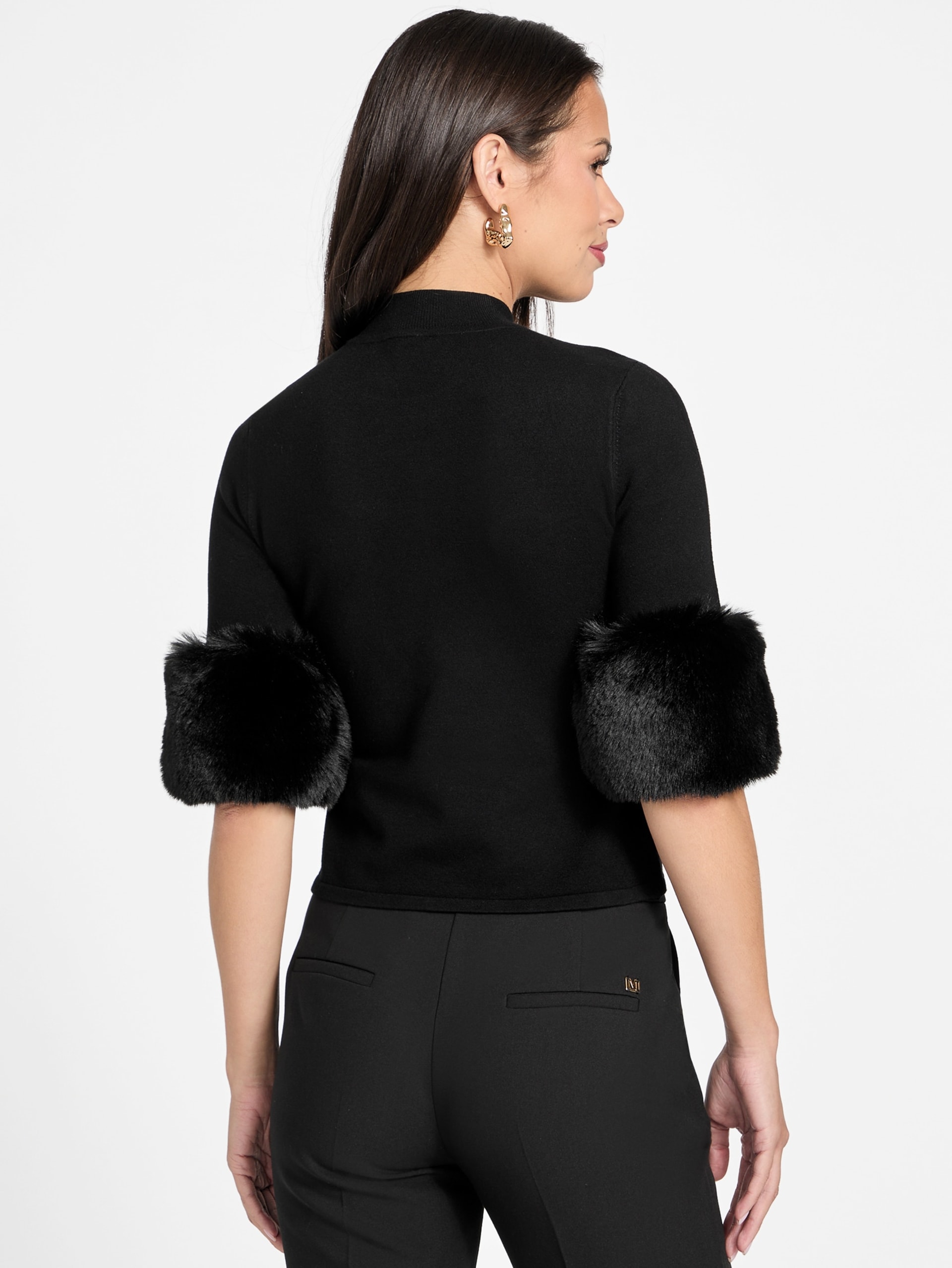 Blusa de tricô festiva