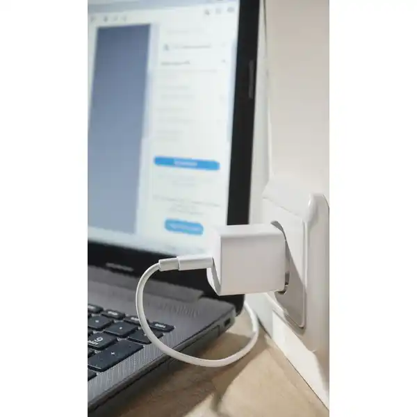 USB-C-Nano-Schnellladegerät