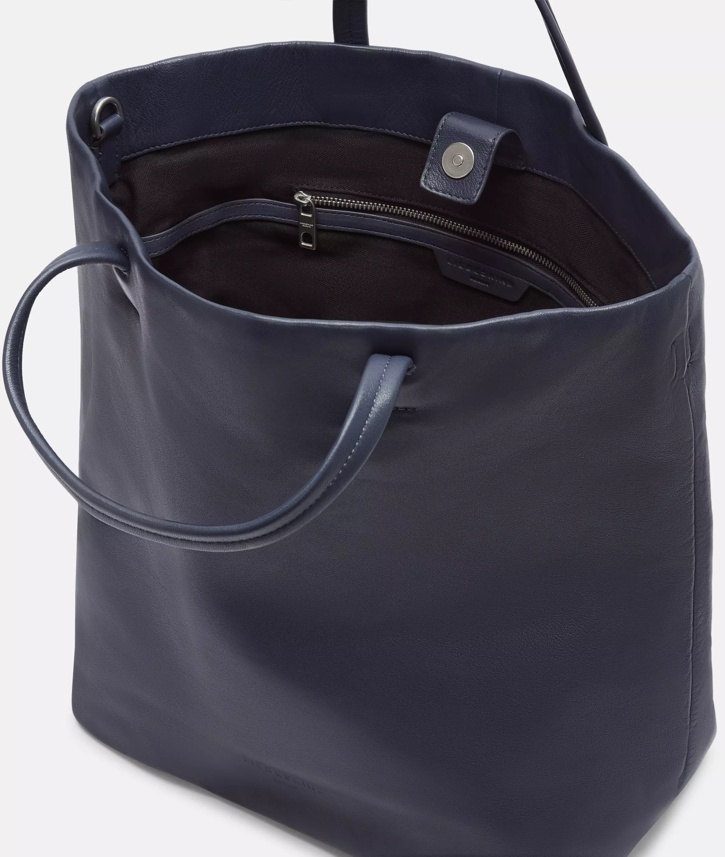 Tote Spacious shopper made from soft sheepskin