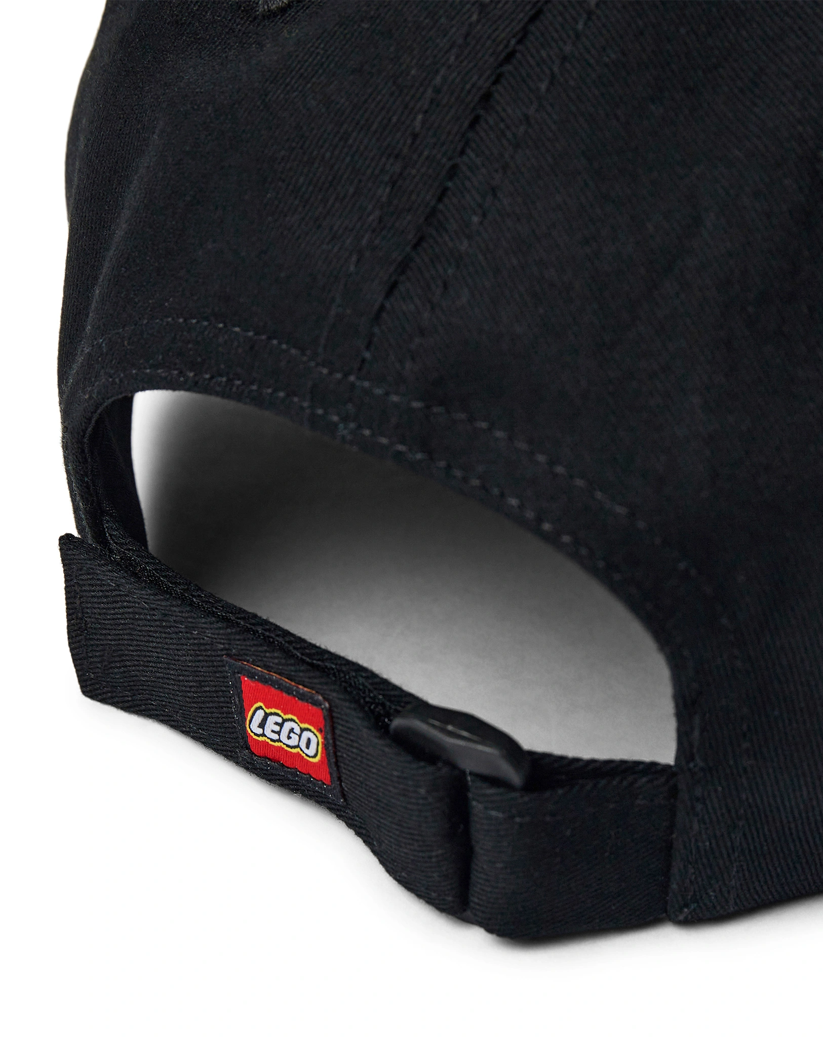 Basecap LWARIS 104 in black