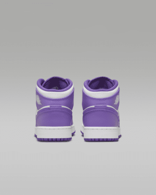 Air Jordan 1 Mid Older Kids' Shoes