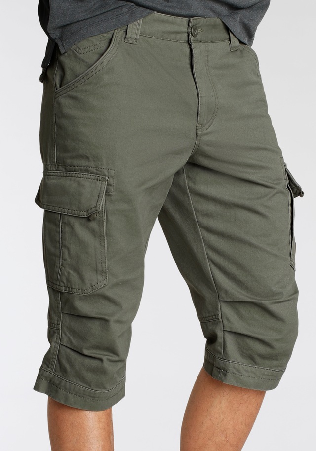 Bruno Banani Bermudas  schmale Passform,  gerade Beinform,  mit Cargotaschen