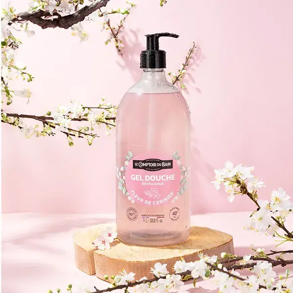 Le Comptoir Du Bain - Gel de banho extra suave em flor de cerejeira Garrafa 1L