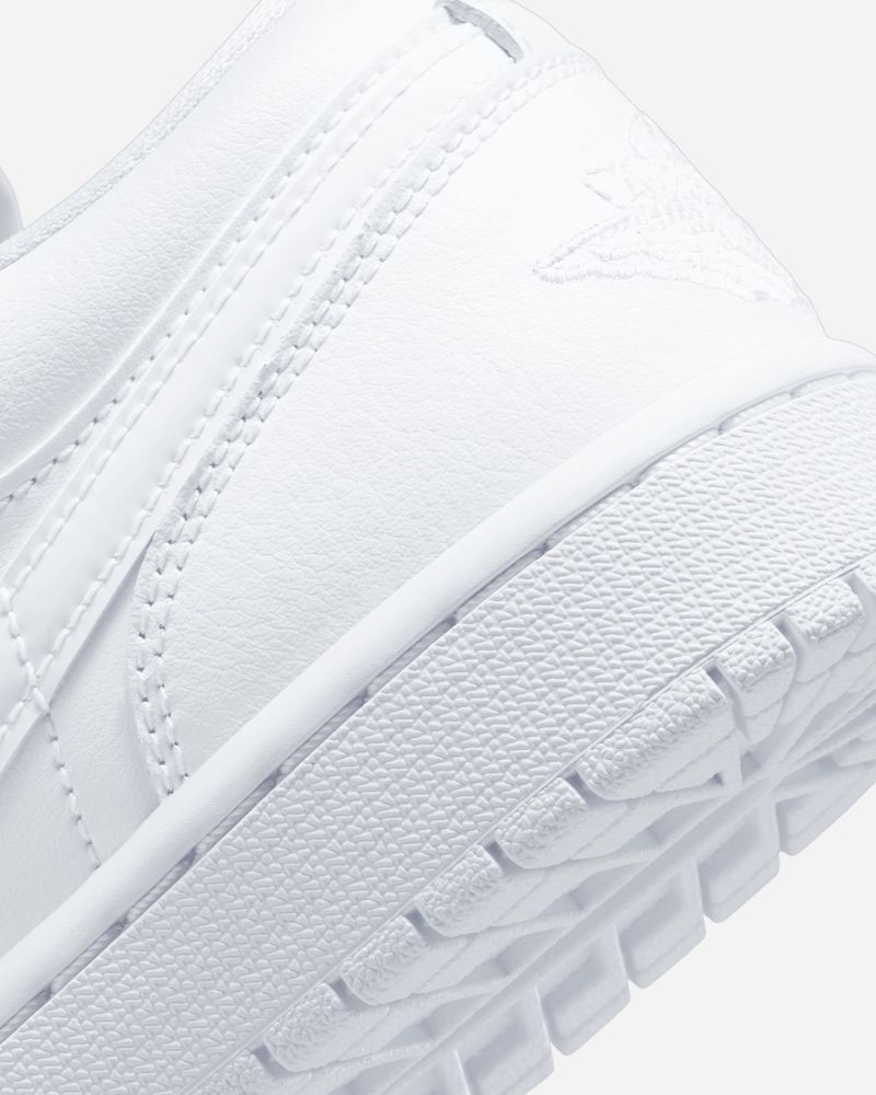 Chaussures Nike Air Jordan 1 Low Blanc pour femme