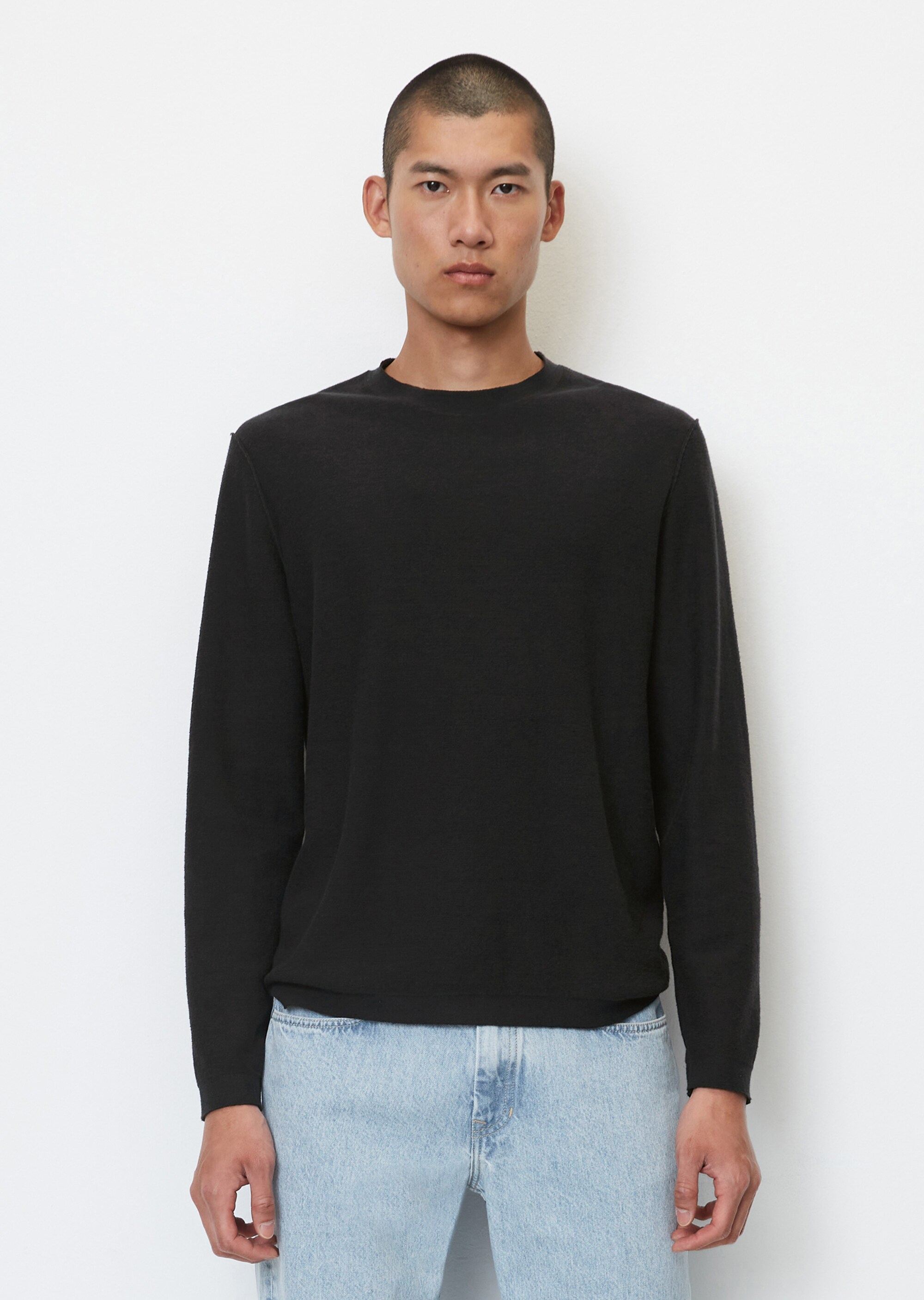 Langarm-Pullover regular im lässigen Inside-Out-Look