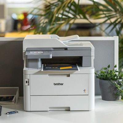 Brother MFC-L8390CDW - imprimante laser multifonction couleur A4 - USB 2.0, Gigabit LAN, Wi-Fi(n), NFC, hôte USB 2.0