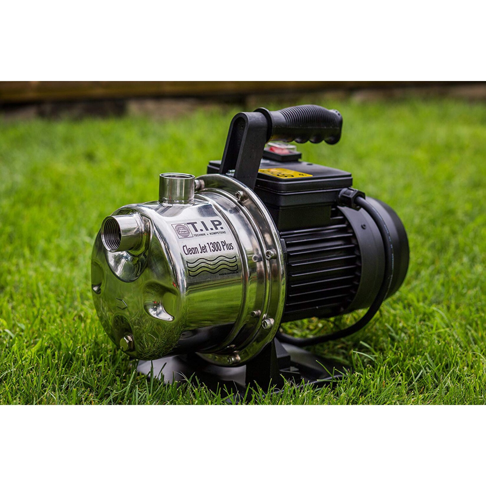 T.I.P. CLEAN-JET 1300 Plus Gartenpumpe mit Kit