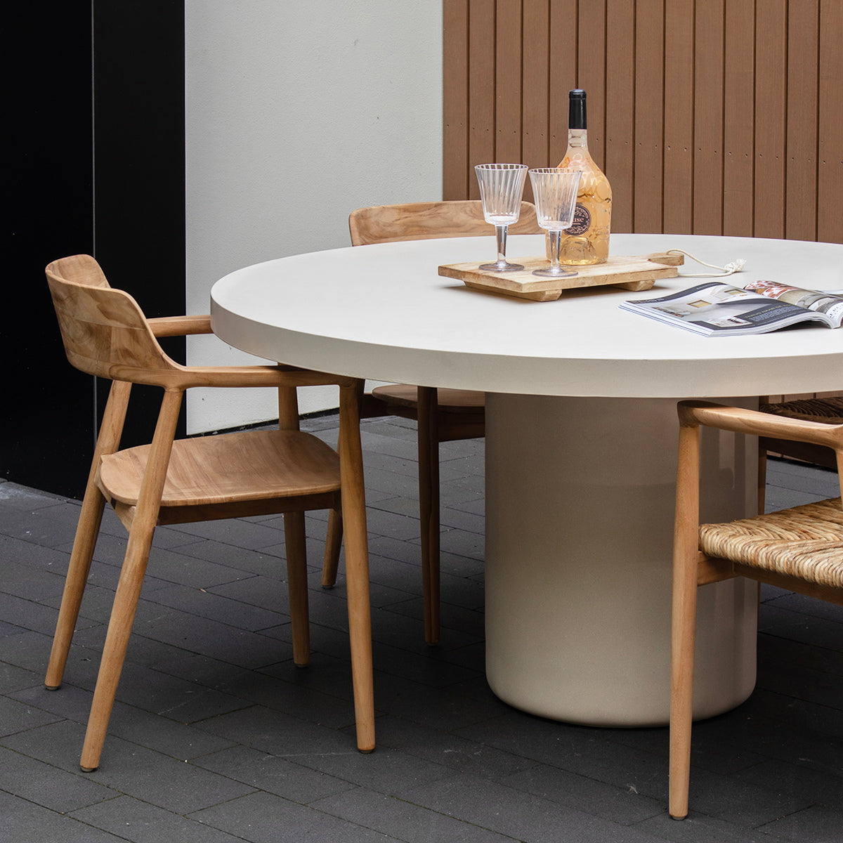 Giga Meubel - Tuintafel Rond 150cm - Beige Eco Composiet - Eden
