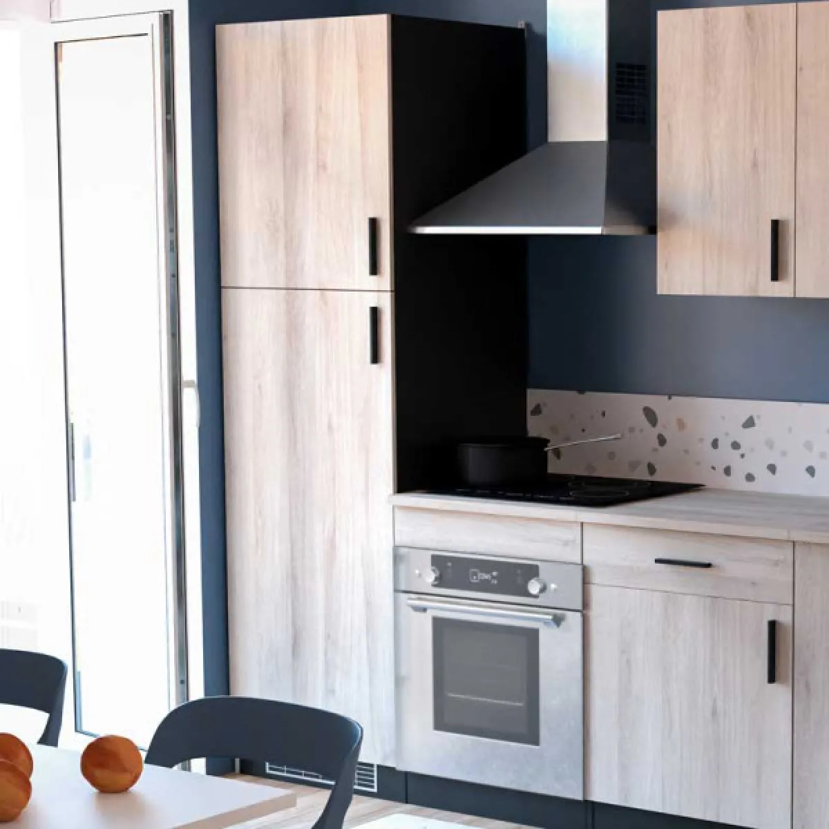 Dansmamaison ABINCI Colonne de cuisine 60cm - Noir/Chêne