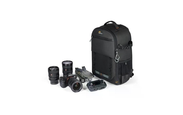 Lowepro Kameratasche »Adventura BP 300 III Schwarz«
