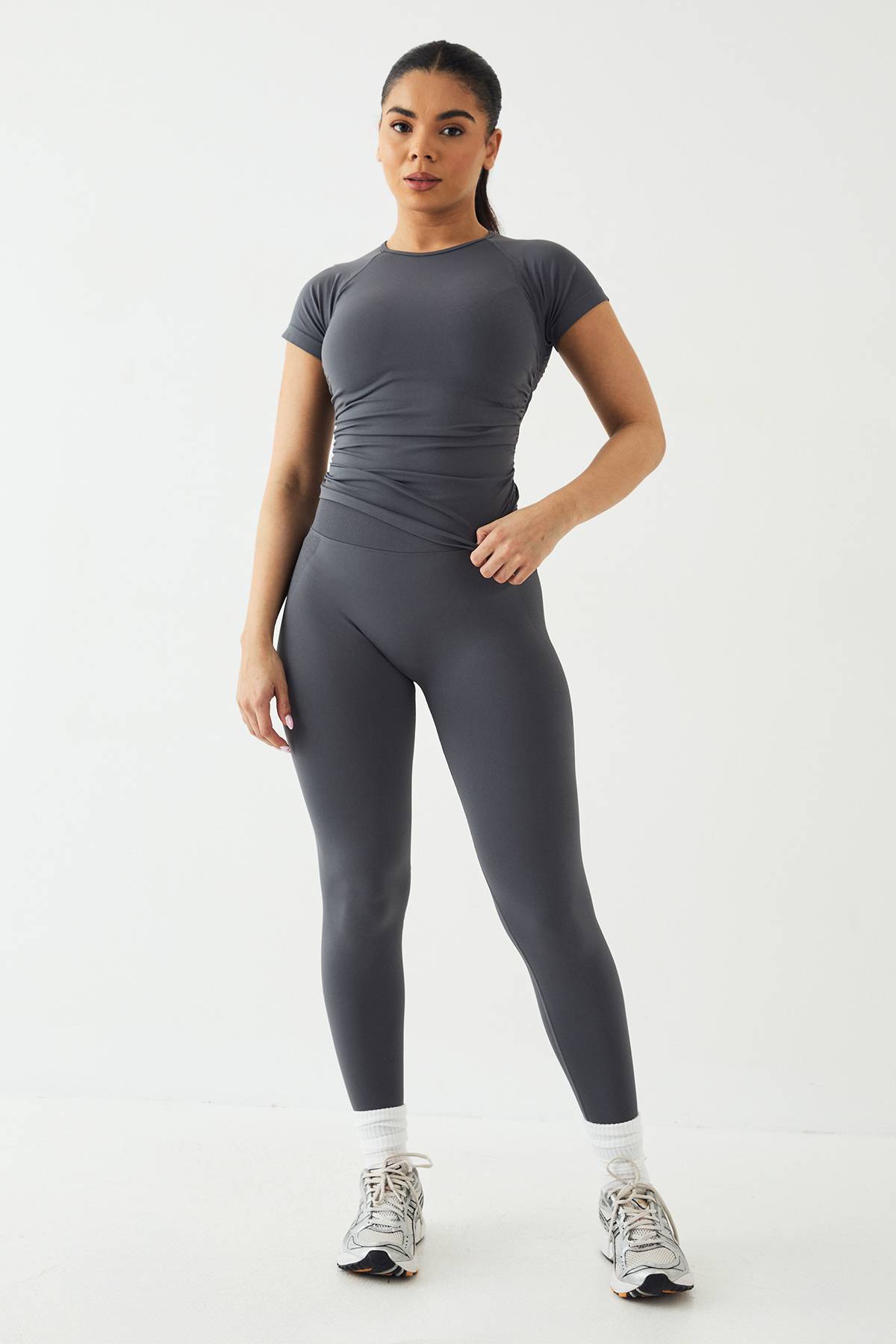 Legging Sans Couture DSGN Studio Sport Ultra Contour Sculptant Fessier