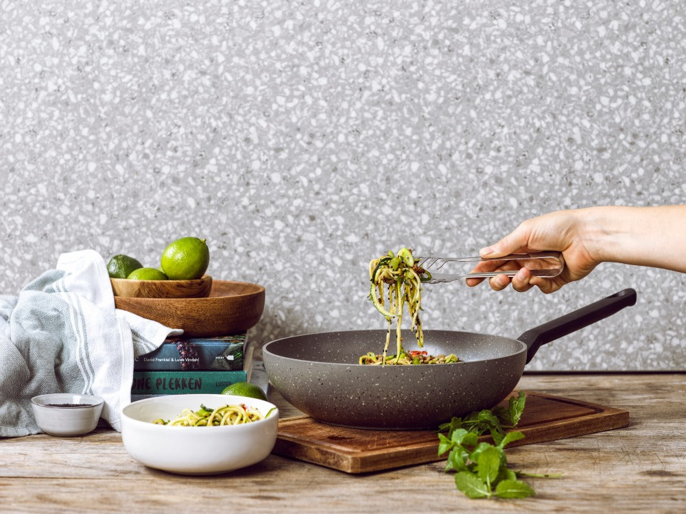 Granite wok 28 cm