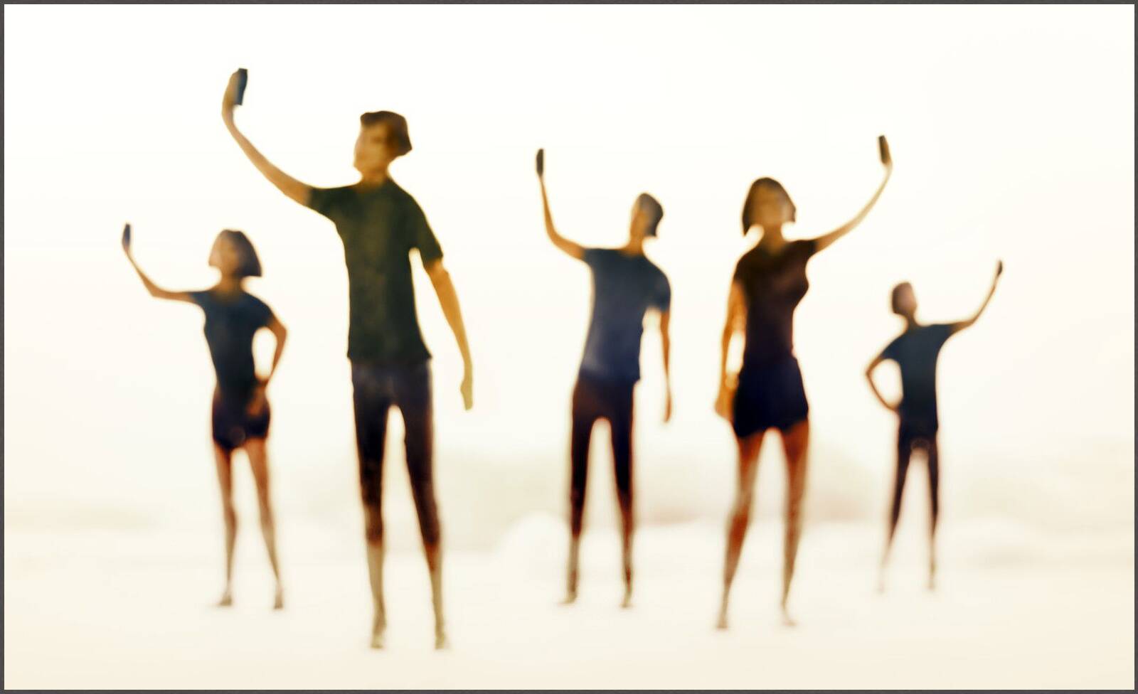 Sharing by Joerg Maxzin - Limited Edition. Edition of: 150. Signed.