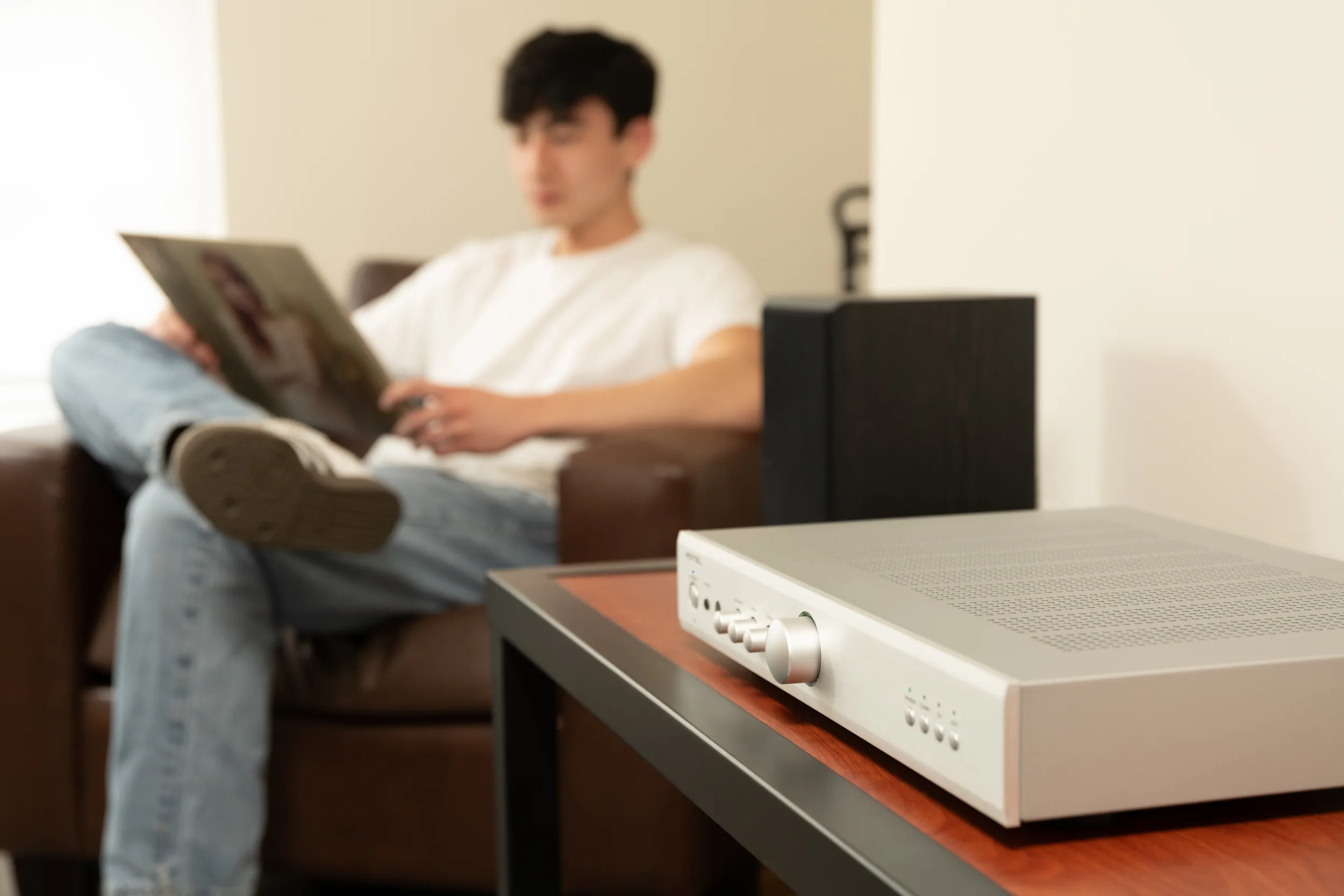 Rotel A-8 Silver Amplis hi-fi stéréo