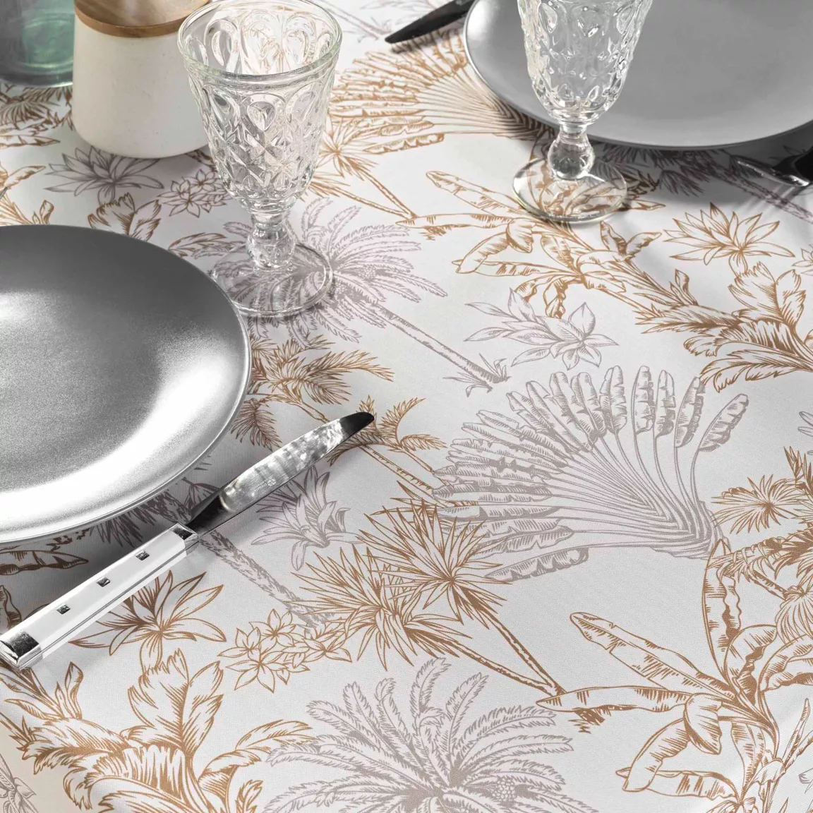 Nappe rectangulaire anti tache (145 x 240 cm) Canarie Beige