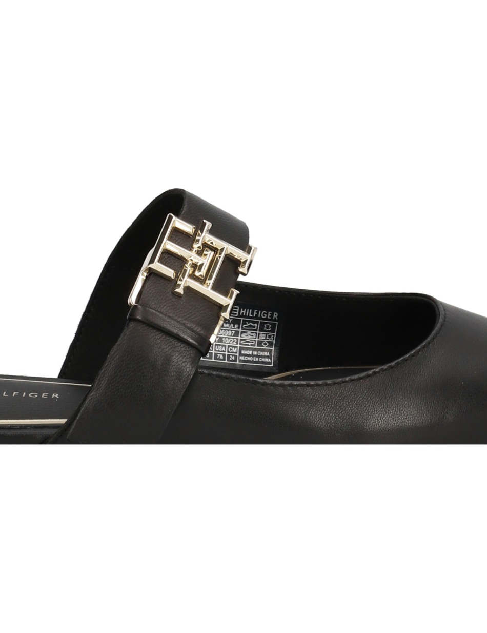 TH POINTY FEMININE MULE