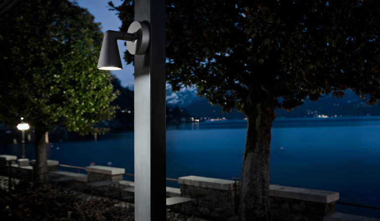 Flos Belvedere Spot wandlamp LED grijs
