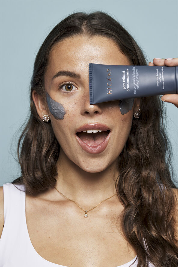 Hickap Pore Refining Detox Mud Mask