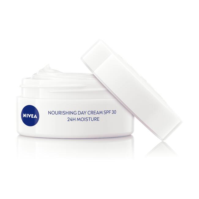 NIVEA Essentials +24h Voedende Dagcrème SPF30 50 ML