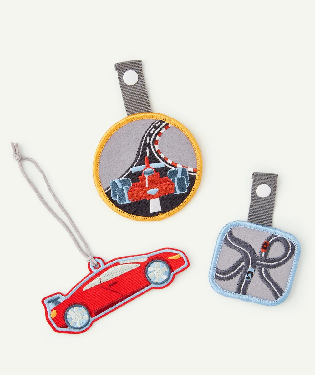 LASSIGSET DE PATCH ET ÉCUSSONS VOITURE DE COURSE
