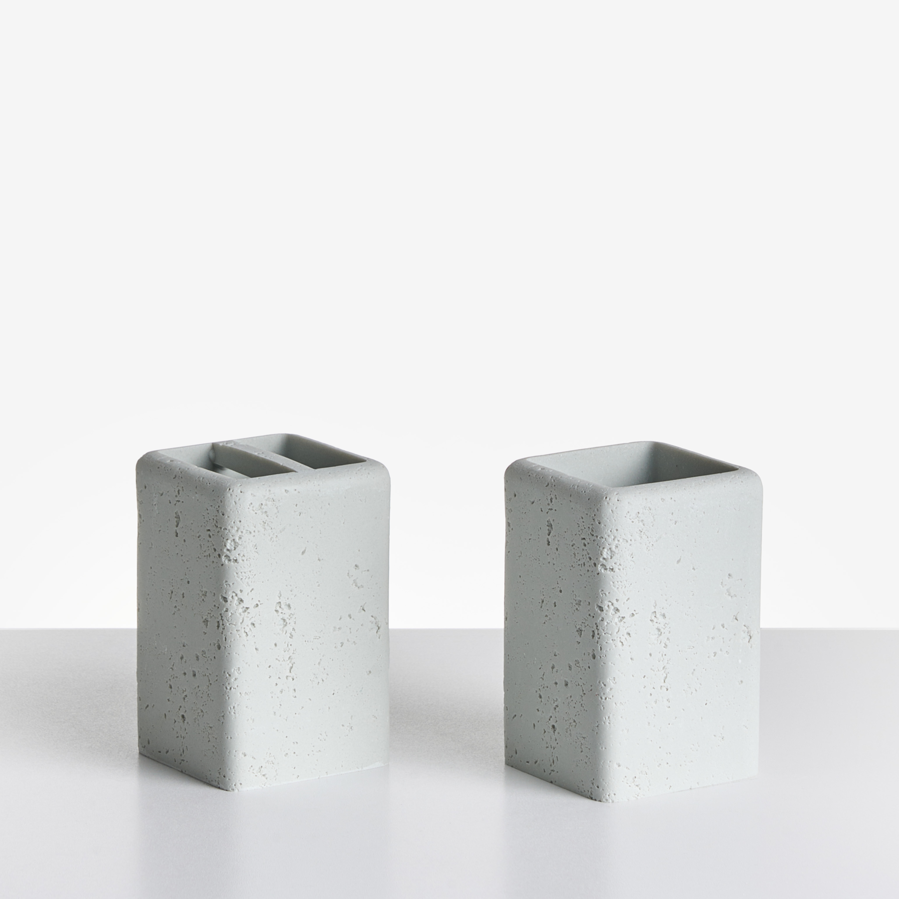 Beliani - VILCANOTA - Badkameraccessoireset - Grijs - Polyresin