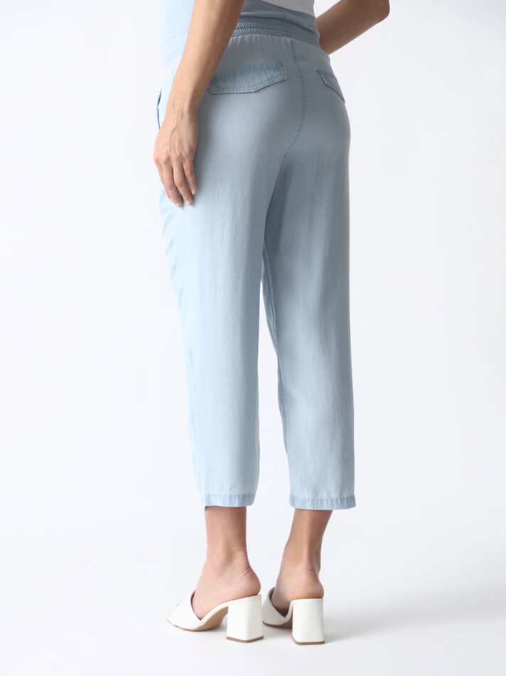 Calça jeans jogger leve para gestantes - Azul claro
