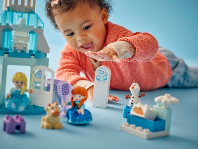 LEGO Anna en Elsa's Frozen kasteelfeest (10455)