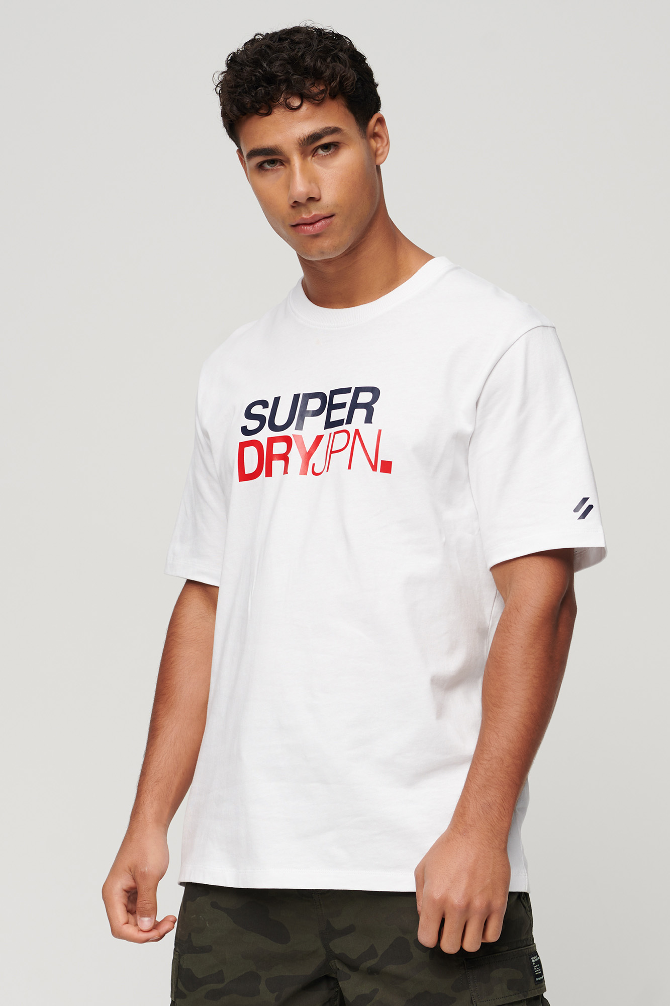 Camiseta folgada com logotipo de roupa esportiva