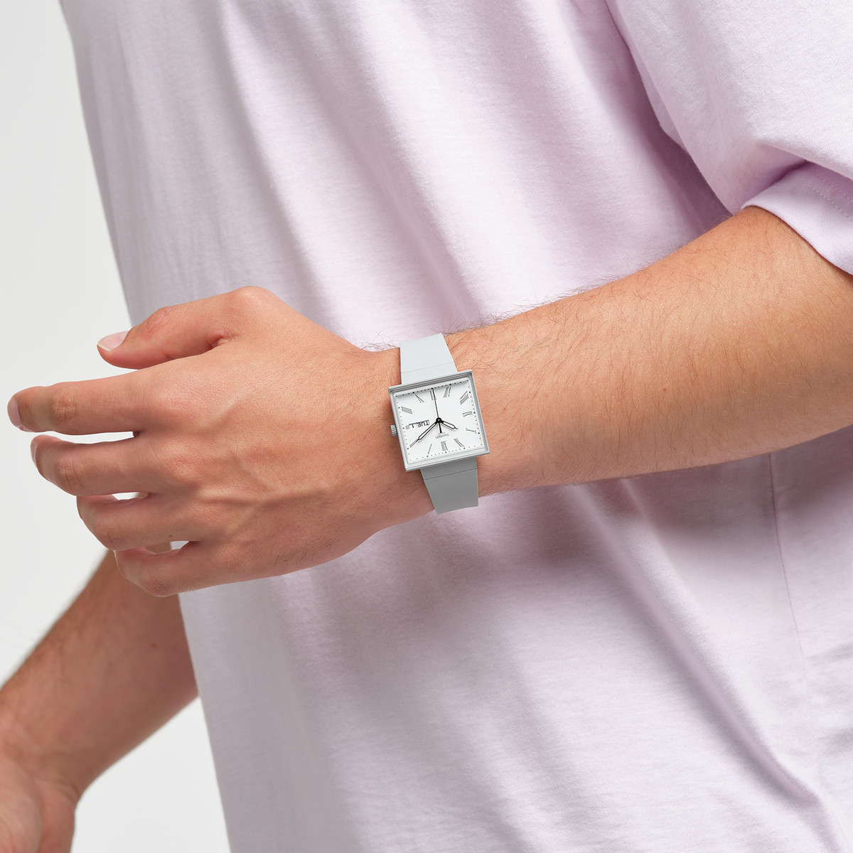 Montre SWATCH Square bioceramic What if gray? homme bracelet matériau biosourcé gris