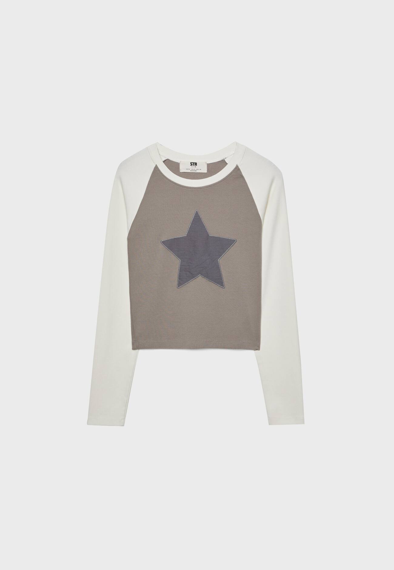 Camiseta com estampa de estrela em dois tons