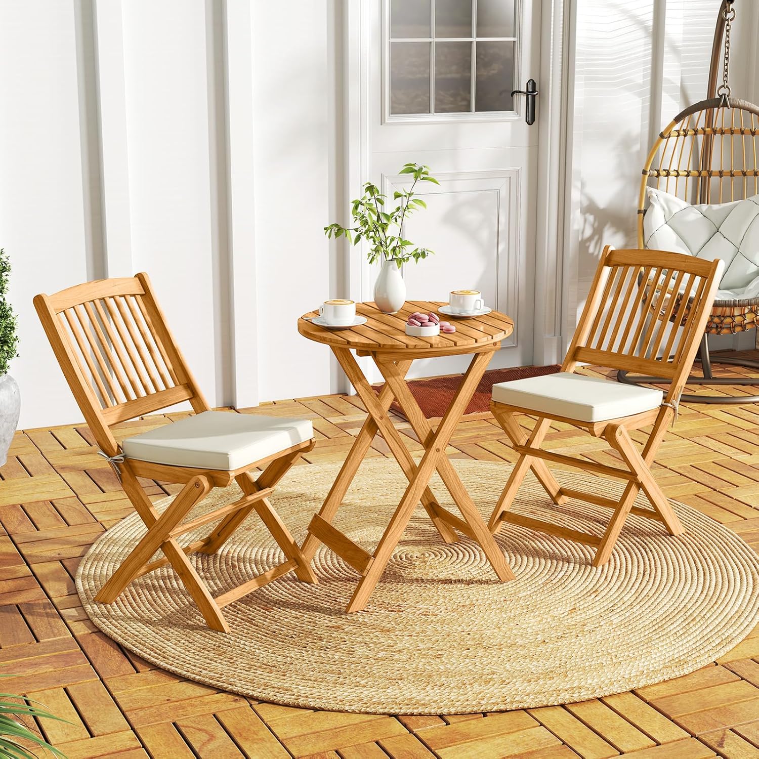 COSTWAY 3tlg. Balkonmöbel Set, Bistrotisch mit 2 Stühlen, klappbares Balkonset aus Akazienholz mit 2 Kissen, Bistroset, Gartengarnitur, Gartenmöbel, Sitzgarnitur, Sitzgruppe für Garten, Balkon (Beige)
