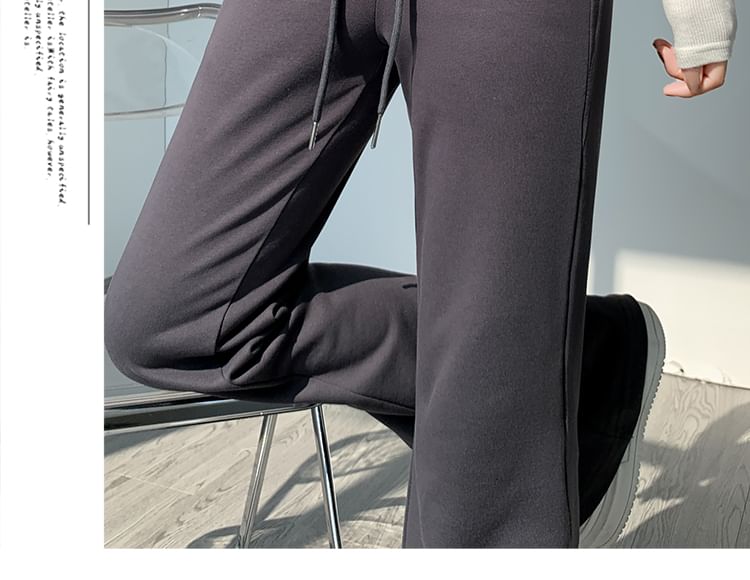 Malrowe - Hoge taille effen uitlopende broek