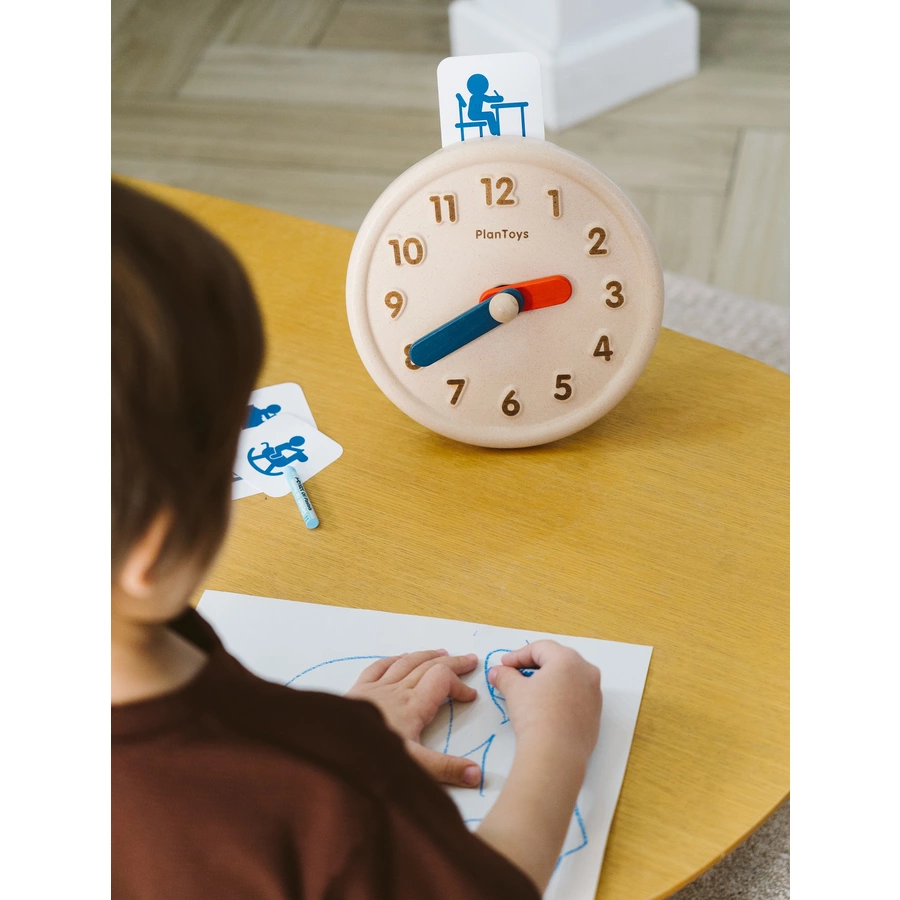 PlanToys Aktivitätsuhr