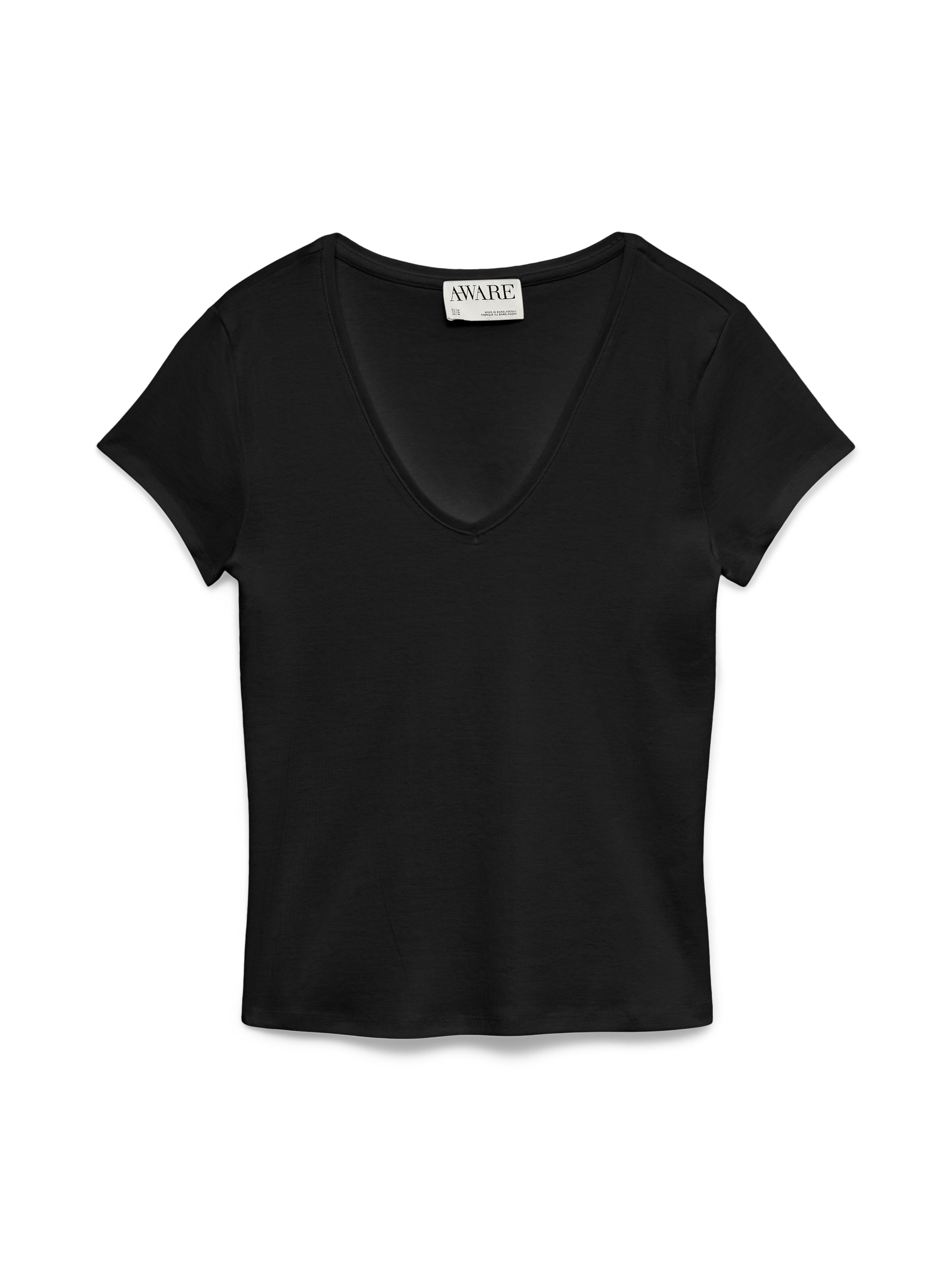 AWBONNIE T-shirts