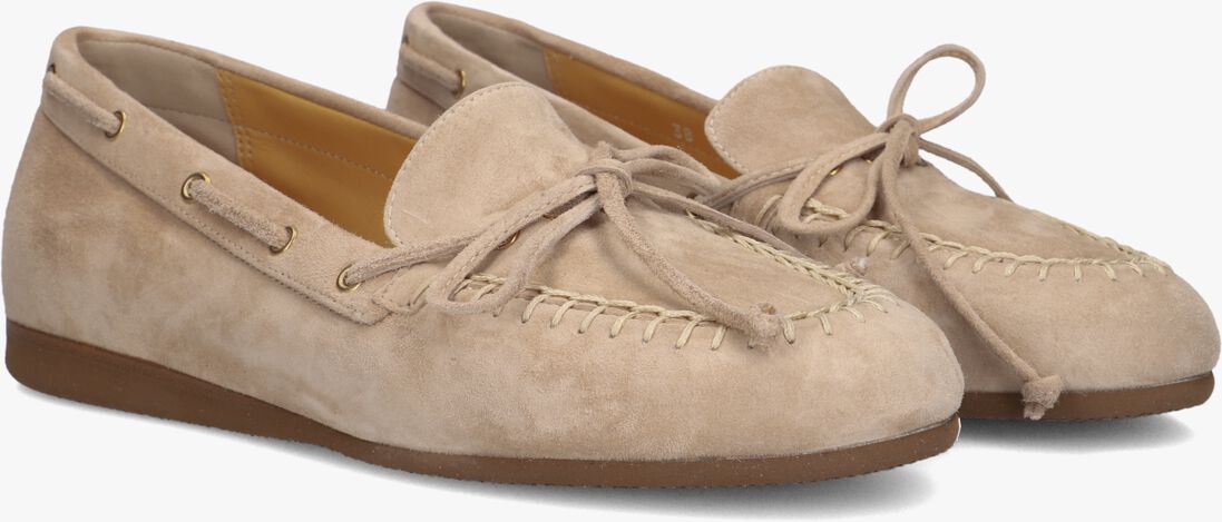 beige truman's instappers 4117