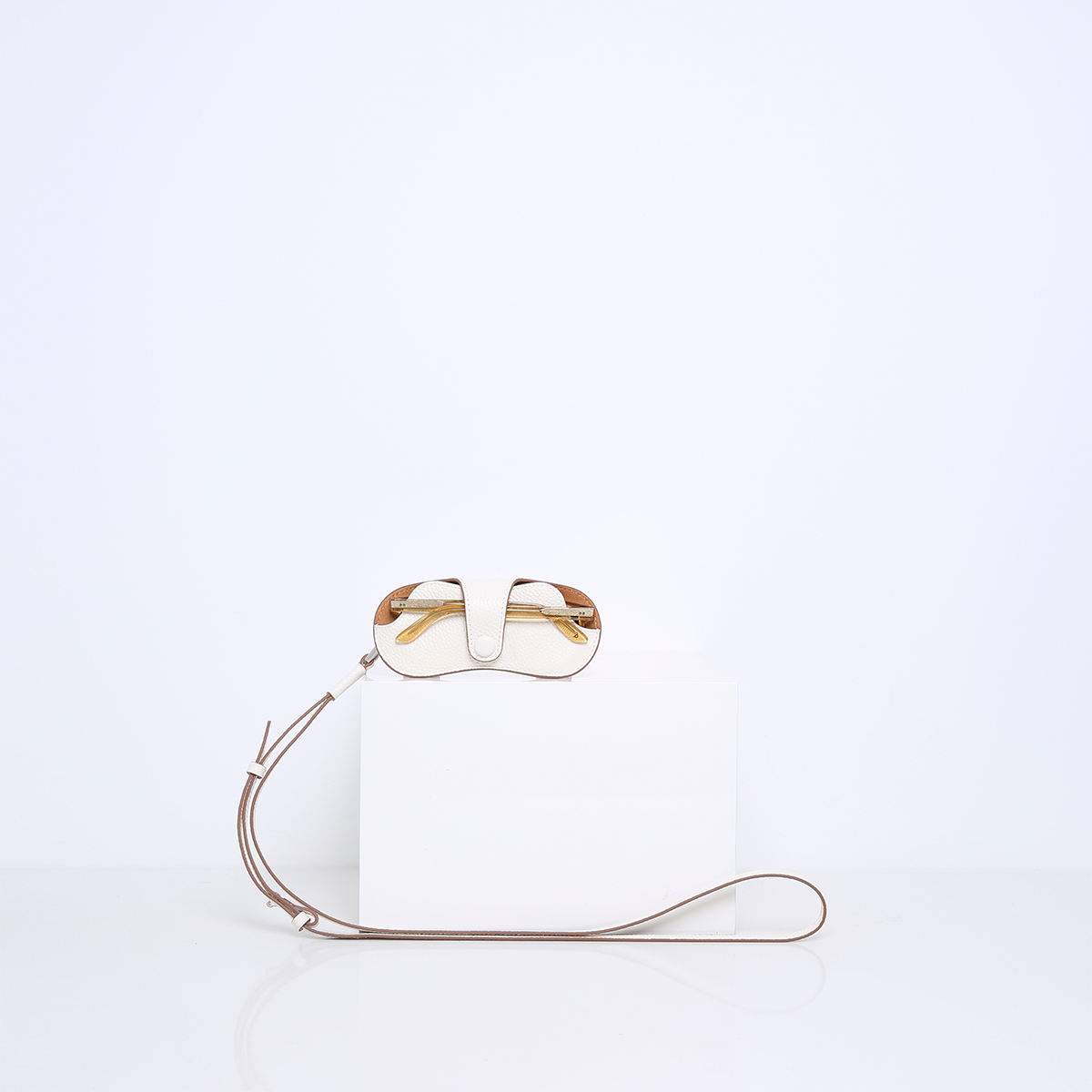 CASEY | CREAM