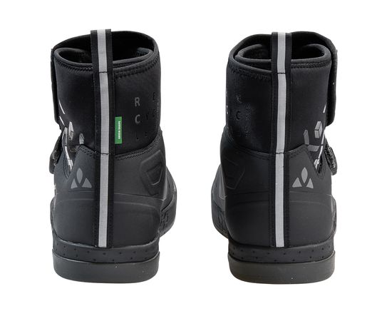 AM Moab Mid Winter STX Flatpedalschuh  black  42