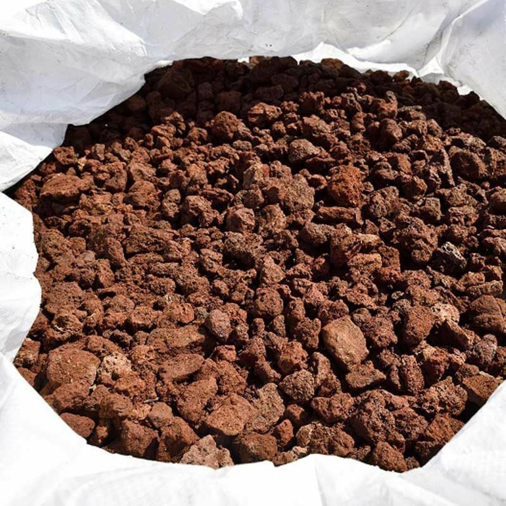 Paillage minéral en pouzzolane rouge 12/20 big bag 500 litres pour 10m2