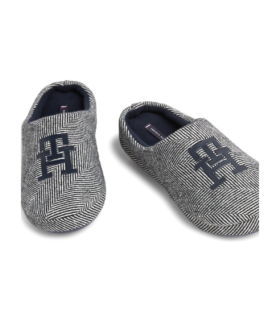 Chinelo Tommy Hilfiger espinha de peixe cinza