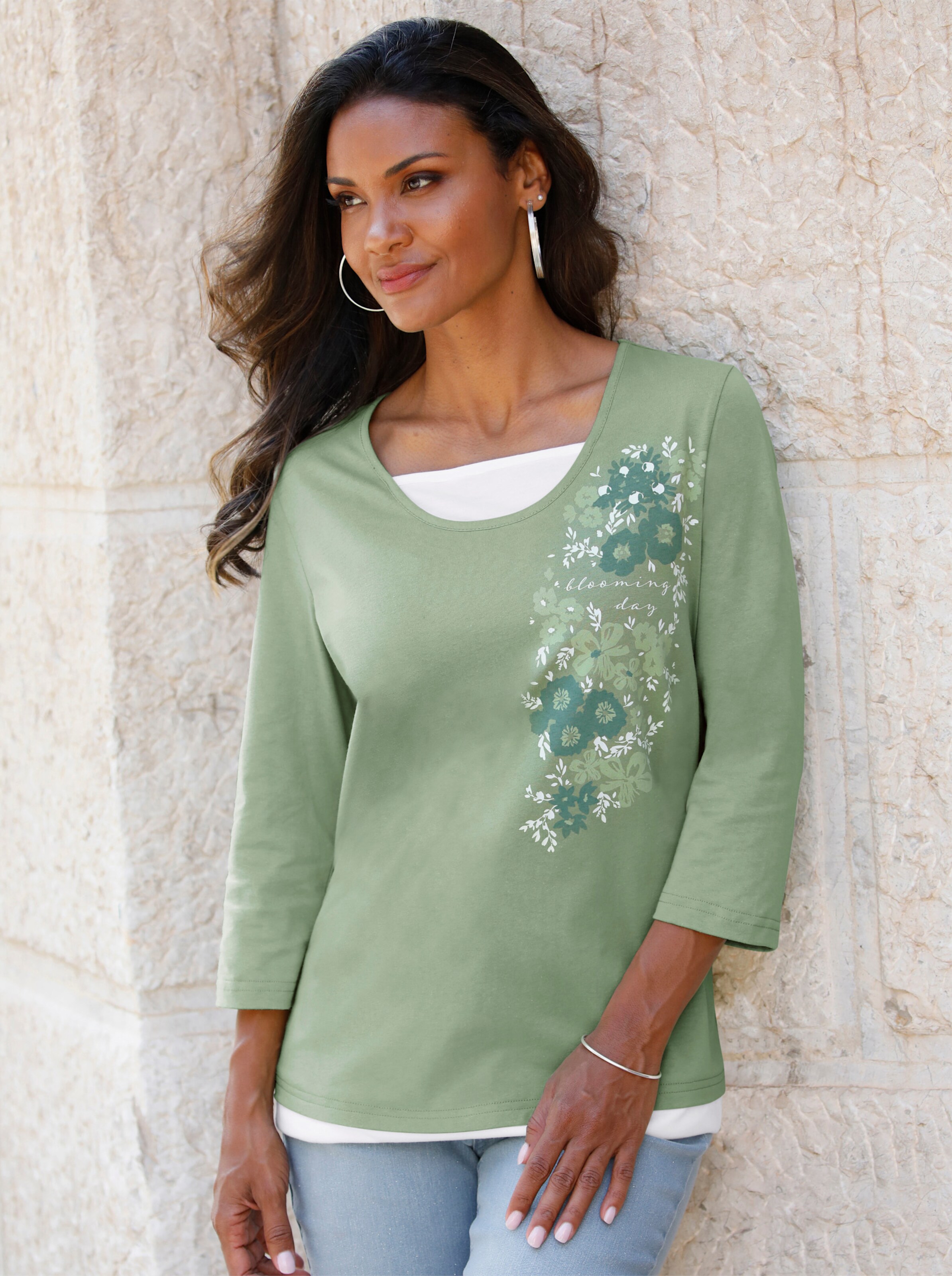 2-in-1-Shirt mit Blüten-Motiv