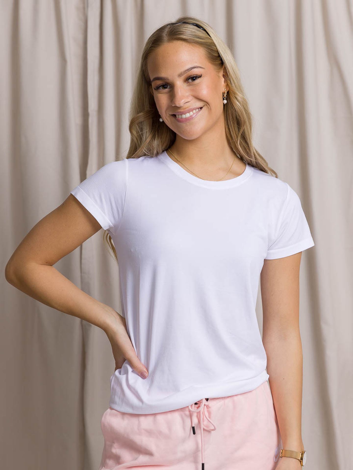 Julee Loose fit Seamless Tee