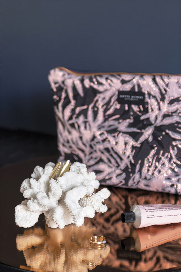 Mette Ditmer Coral, branches - small Hvid