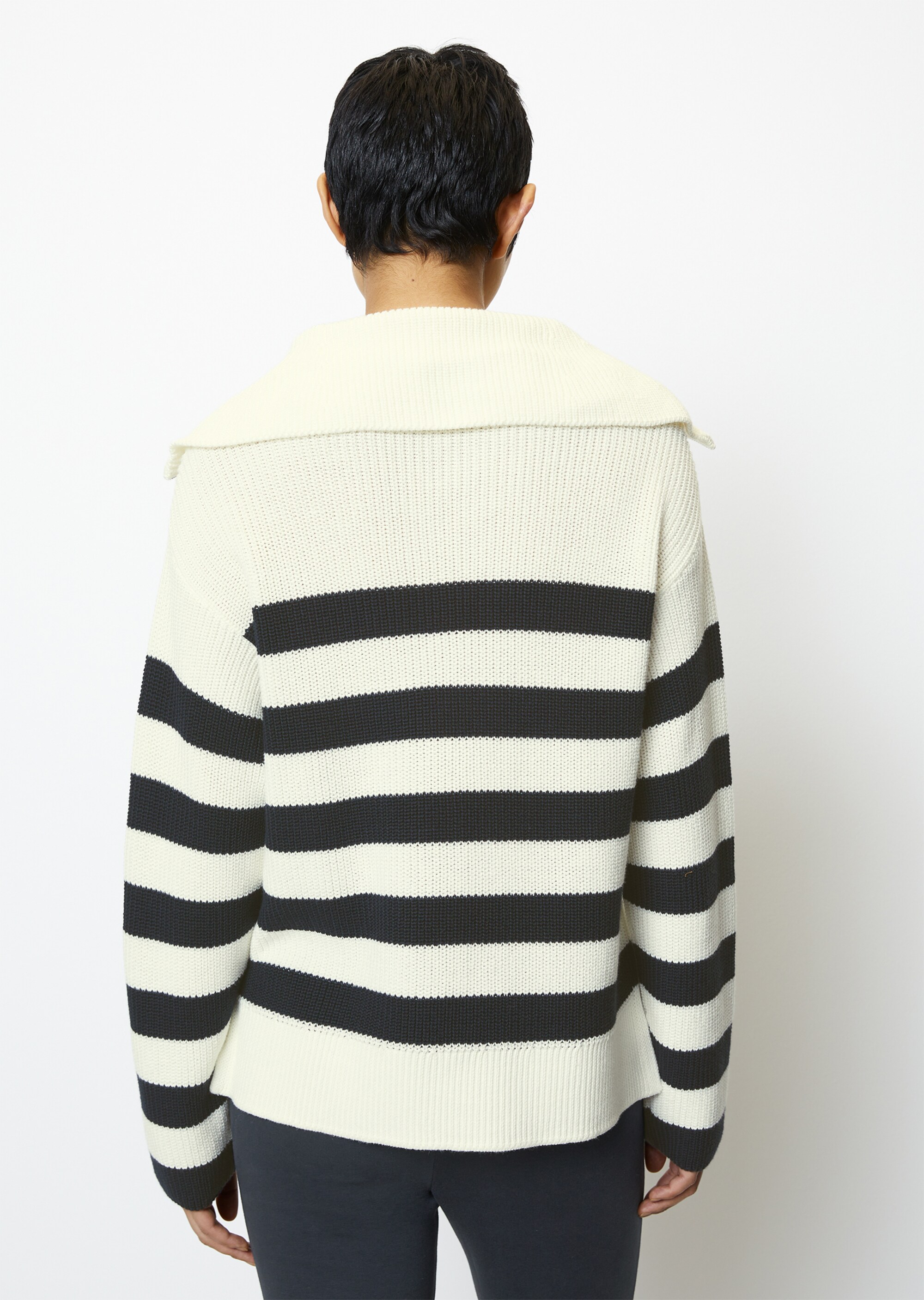Gestreifter Pullover im Troyer-Stil aus Organic Cotton