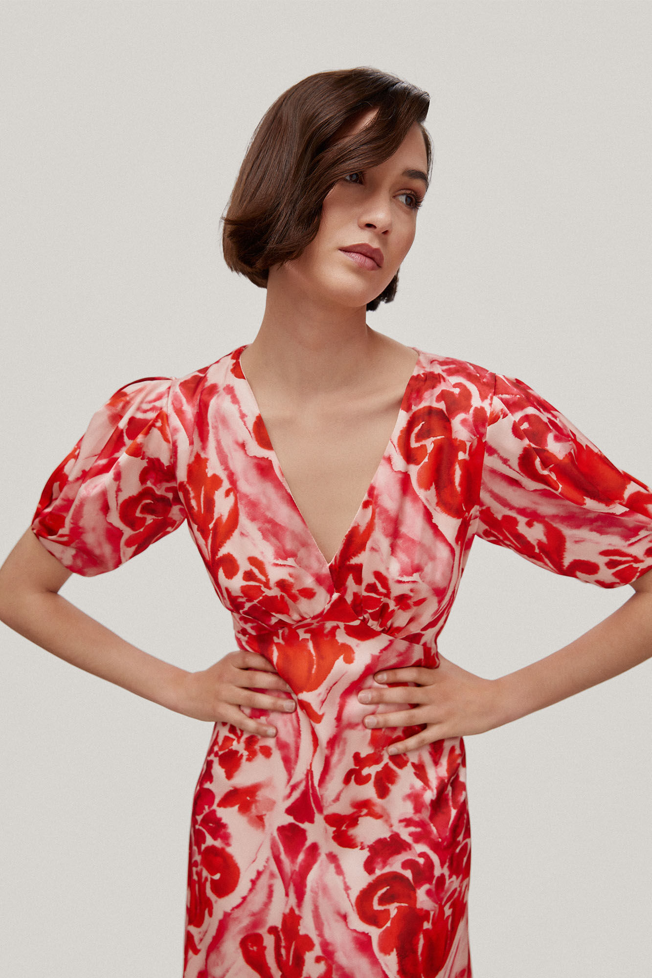 Alia. Vestido estampado com vuelo - Morado