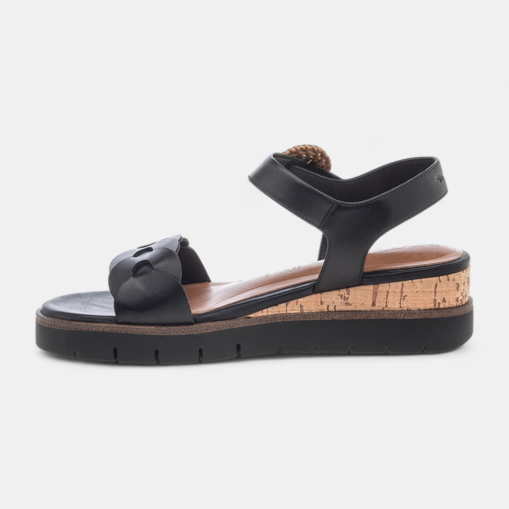 Sandales à talon compensé Femme en cuir noir
